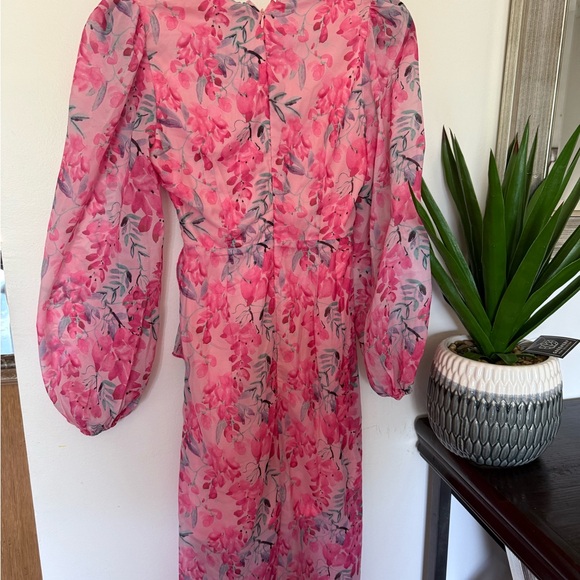 Floral Pink Dress - Picture 5 of 5